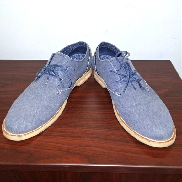A pair of Margaritaville men\'s blue suede loafers in a size 11. Office, business main image 6